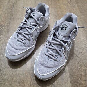 Nike KD Trey 5 X Men’s Size 9.5 FN7091-003 Wolf Grey Basketball Shoes No Box